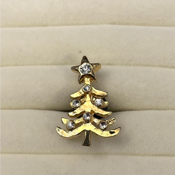 Jewelry - Vintage Mini 1” Rhinestone Gold Tone Christmas Tree Brooch Lapel Pin Festive
